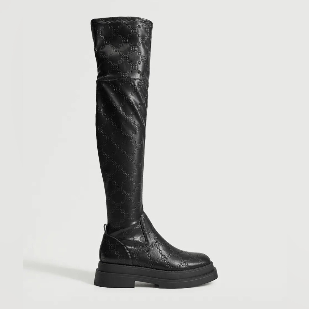 MANGO High textured boots with chain